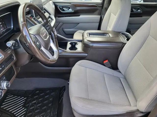 2022 GMC Yukon 4WD SLE