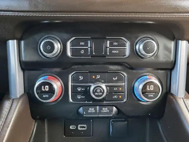 2022 GMC Yukon 4WD SLE