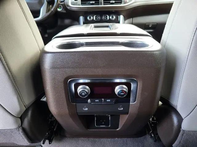 2022 GMC Yukon 4WD SLE
