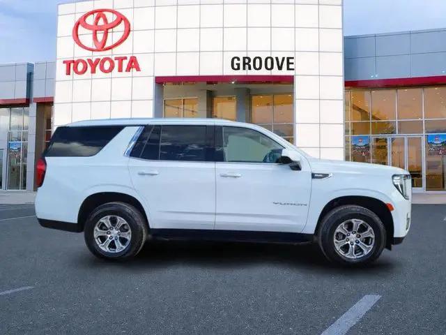 2022 GMC Yukon 4WD SLE