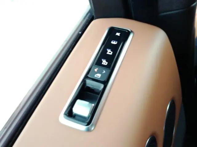 2021 Land Rover Range Rover Autobiography
