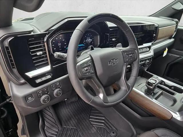 2026 Chevrolet Silverado 1500 4WD Crew Cab Short Bed High Country