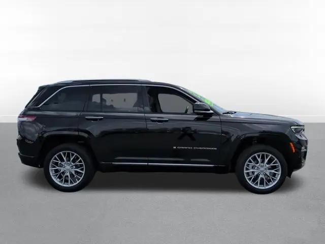 2022 Jeep Grand Cherokee Summit 4x4