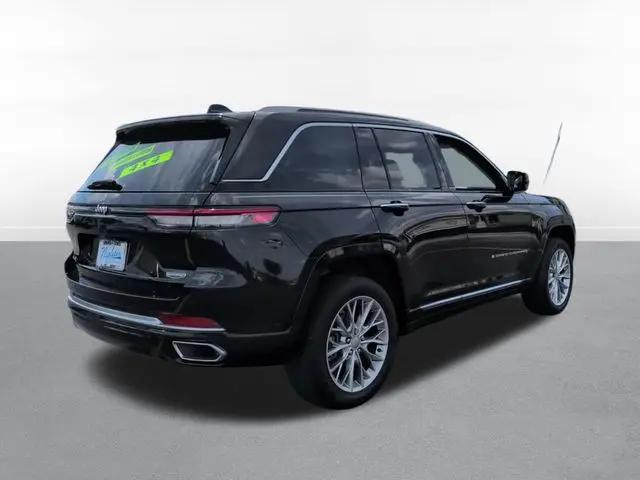 2022 Jeep Grand Cherokee Summit 4x4