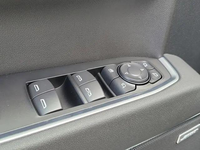 2026 Chevrolet Silverado 1500 4WD Crew Cab Short Bed LTZ
