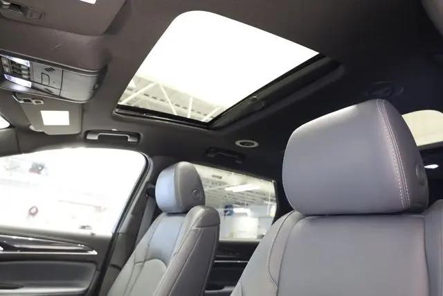 2023 Buick Enclave Essence AWD