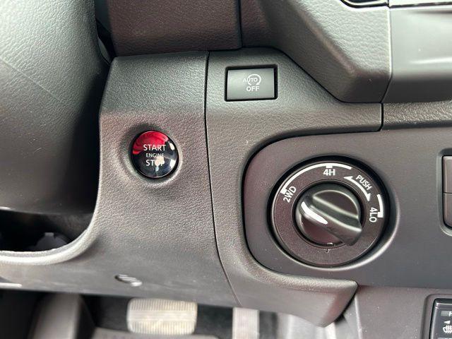 2026 Nissan Frontier Crew Cab PRO-4X 4x4