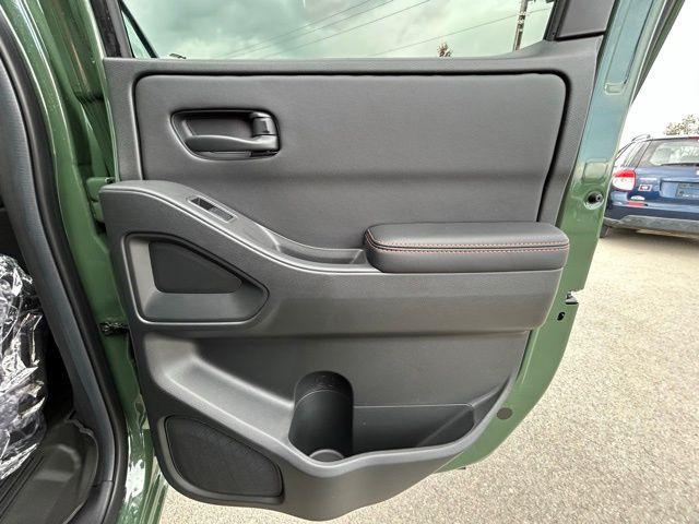 2026 Nissan Frontier Crew Cab PRO-4X 4x4