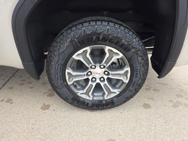 2026 GMC Sierra 1500 Crew Cab, Short Bed, SLE, 4WD