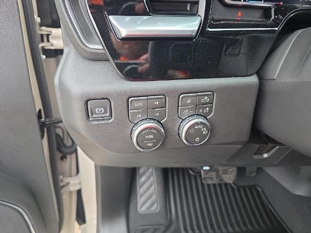 2026 GMC Sierra 1500 Crew Cab, Short Bed, SLE, 4WD