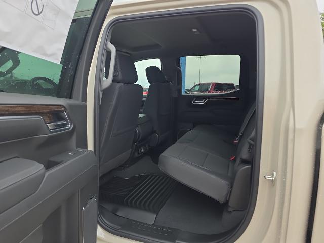 2026 GMC Sierra 1500 Crew Cab, Short Bed, SLE, 4WD