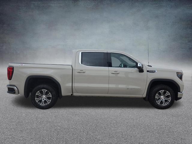 2026 GMC Sierra 1500 Crew Cab, Short Bed, SLE, 4WD