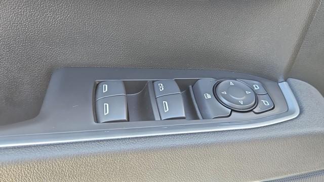 2026 Chevrolet Silverado 1500 2WD Crew Cab Short Bed LT