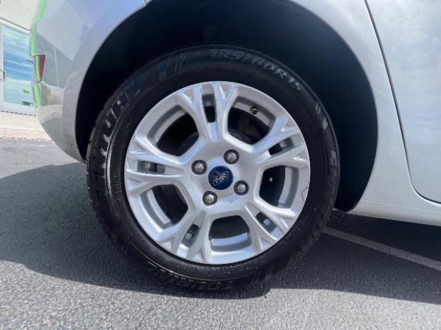 2015 Ford Fiesta SE