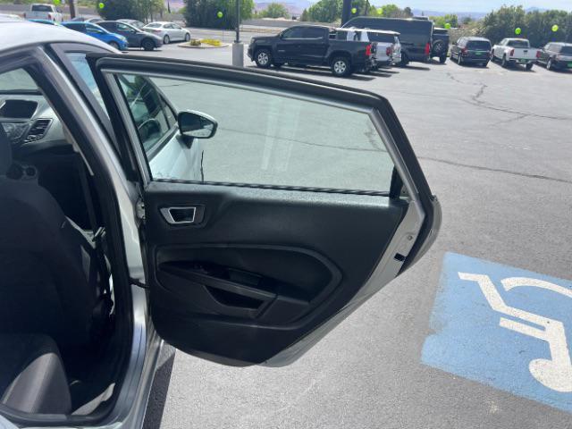 2015 Ford Fiesta SE