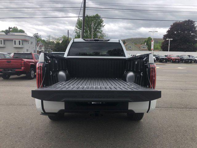 2026 Toyota Tundra Platinum CrewMax 5.5' Bed