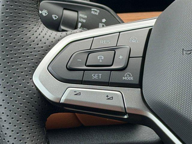 2026 Volkswagen Tiguan SEL R-Line Turbo