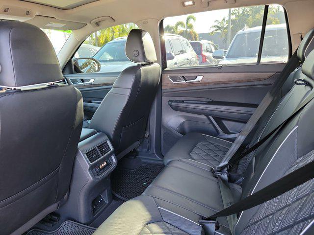2024 Volkswagen Atlas 2.0T SEL Premium R-Line