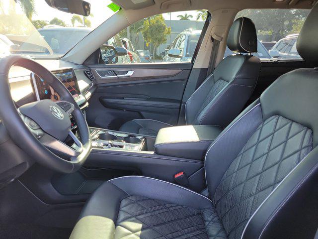2024 Volkswagen Atlas 2.0T SEL Premium R-Line
