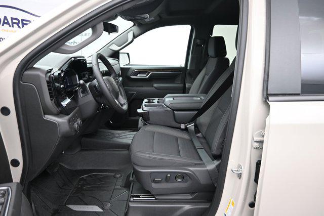2026 Chevrolet Silverado 1500 4WD Crew Cab Short Bed RST