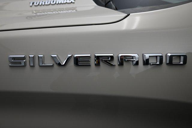 2026 Chevrolet Silverado 1500 4WD Crew Cab Short Bed RST