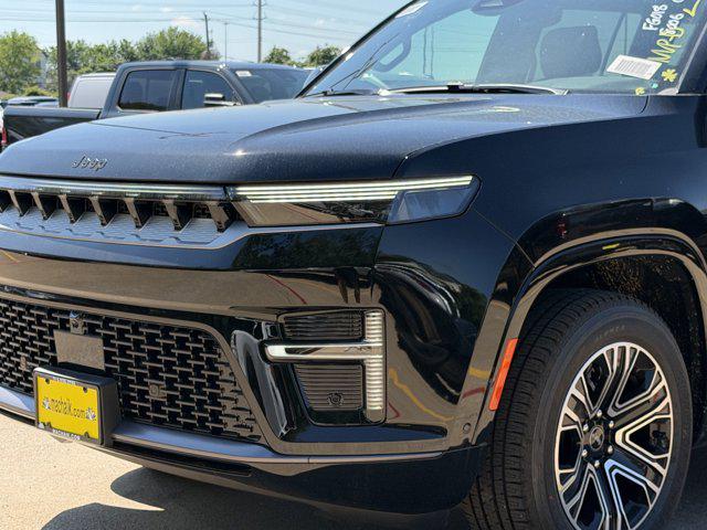 2026 Jeep Grand Wagoneer L 4x2