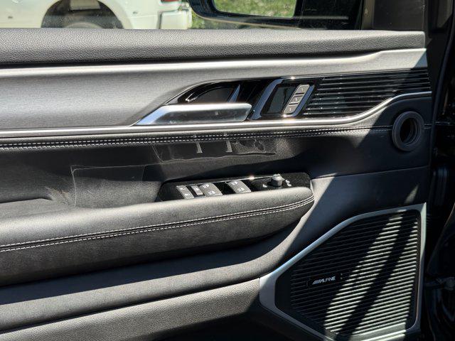 2026 Jeep Grand Wagoneer L 4x2