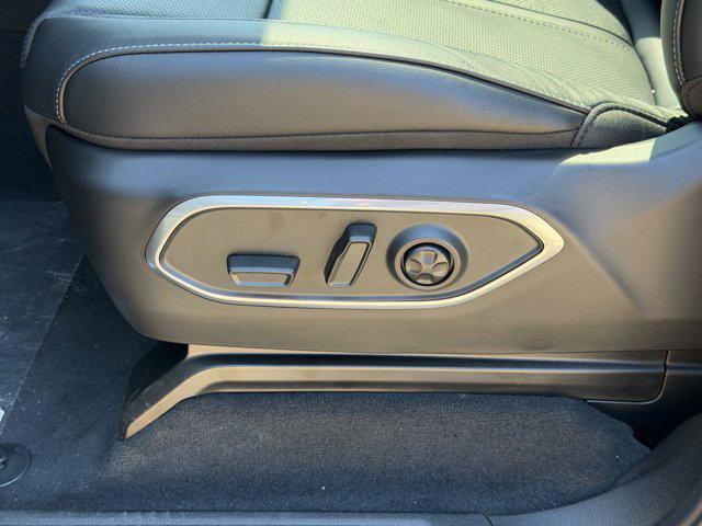 2026 Jeep Grand Wagoneer L 4x2