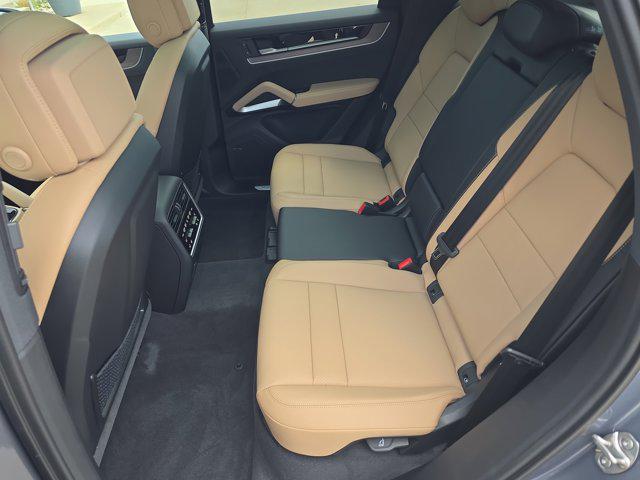 2026 Porsche Cayenne AWD