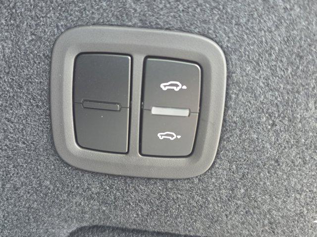 2026 Porsche Cayenne AWD