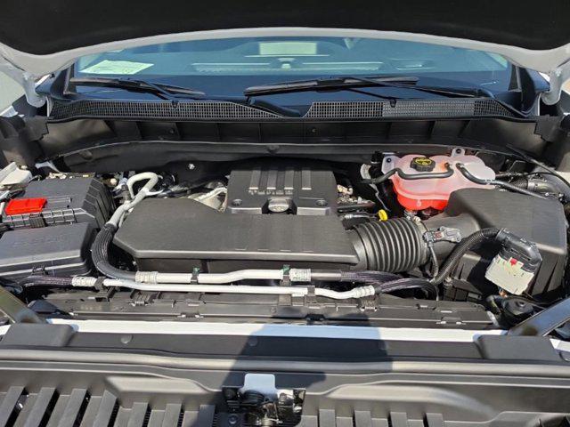 2026 Chevrolet Silverado 1500 4WD Crew Cab Short Bed Custom