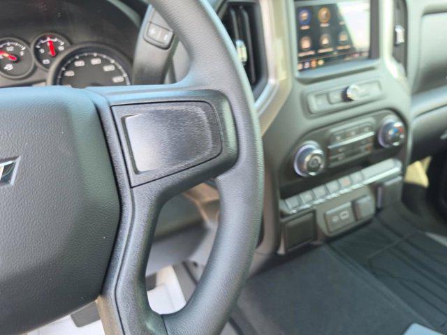 2026 Chevrolet Silverado 1500 4WD Crew Cab Short Bed Custom