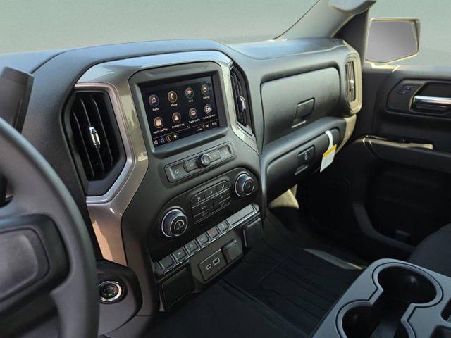 2026 Chevrolet Silverado 1500 4WD Crew Cab Short Bed Custom