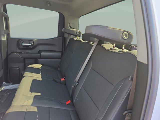 2026 Chevrolet Silverado 1500 4WD Crew Cab Short Bed Custom
