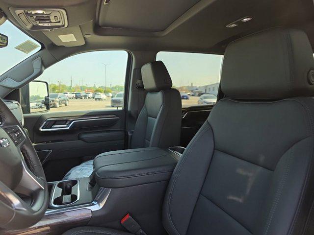 2026 Chevrolet Silverado 2500HD Crew Cab, Standard Bed, LTZ, 4WD