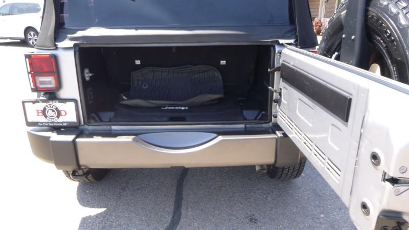 2016 Jeep Wrangler Black Bear