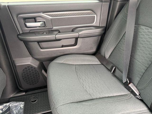 2026 Ram 2500 Big Horn Crew Cab 4x4 64 Box