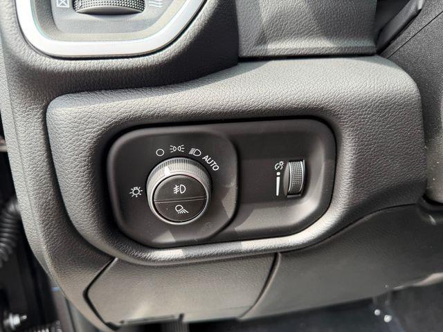2026 Ram 2500 Big Horn Crew Cab 4x4 64 Box