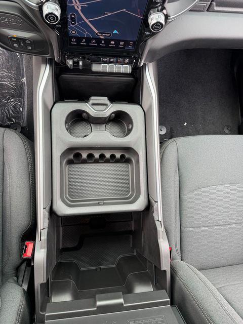 2026 Ram 2500 Big Horn Crew Cab 4x4 6'4" Box