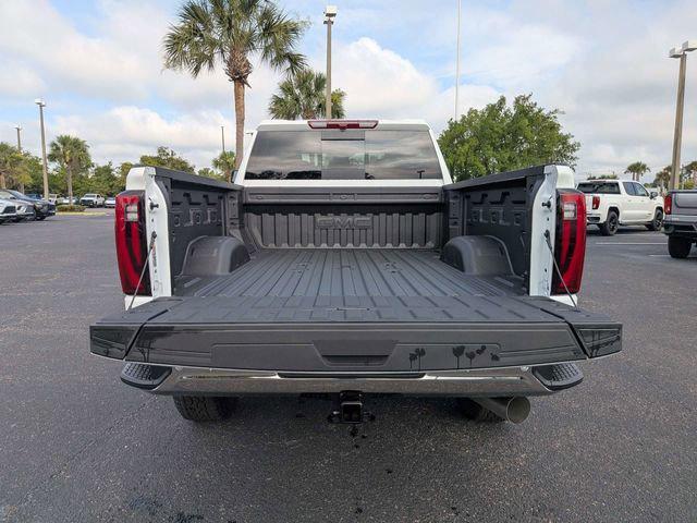 2026 GMC Sierra 2500HD Crew Cab, Standard Bed, SLT, 4WD