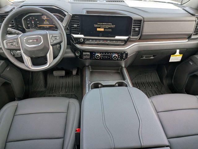 2026 GMC Sierra 2500HD Crew Cab, Standard Bed, SLT, 4WD
