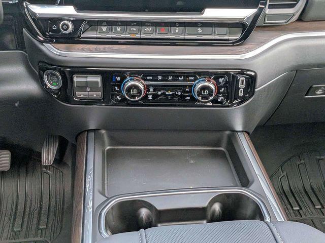 2026 GMC Sierra 2500HD Crew Cab, Standard Bed, SLT, 4WD