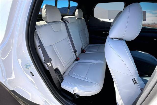 2026 Hyundai Santa Cruz SEL Activity