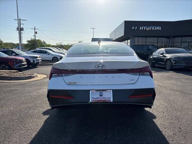 2026 Hyundai Elantra Hybrid Limited