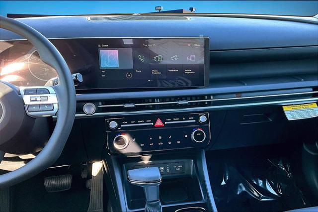2026 Hyundai Santa Cruz SEL Activity
