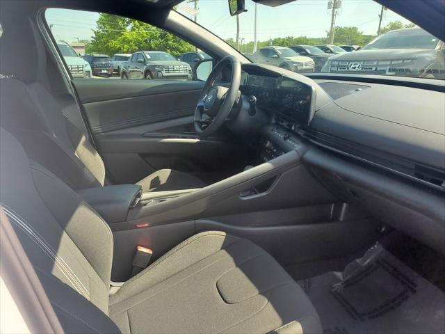 2026 Hyundai Elantra Hybrid SEL Sport
