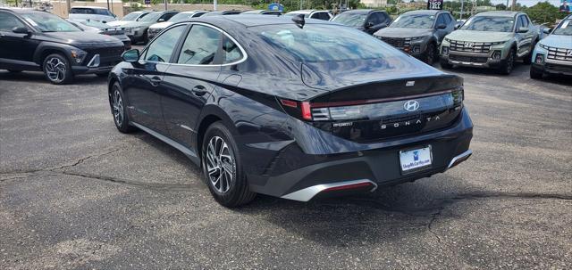 2026 Hyundai Sonata Hybrid Blue