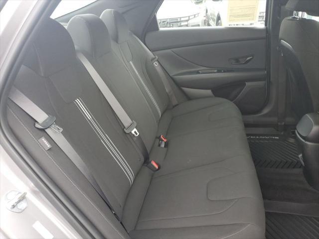 2025 Hyundai Elantra SEL Sport