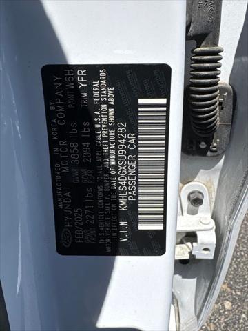 2025 Hyundai Elantra SEL Convenience