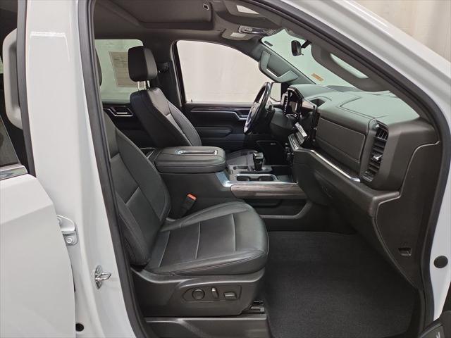 2022 Chevrolet Silverado 1500 4WD Crew Cab Short Bed LTZ